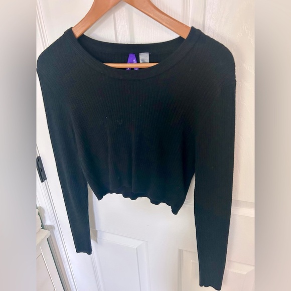 Seraphine Maternity & Nursing Ribbed Cropped Sweater size 6 - Picture 2 of 3